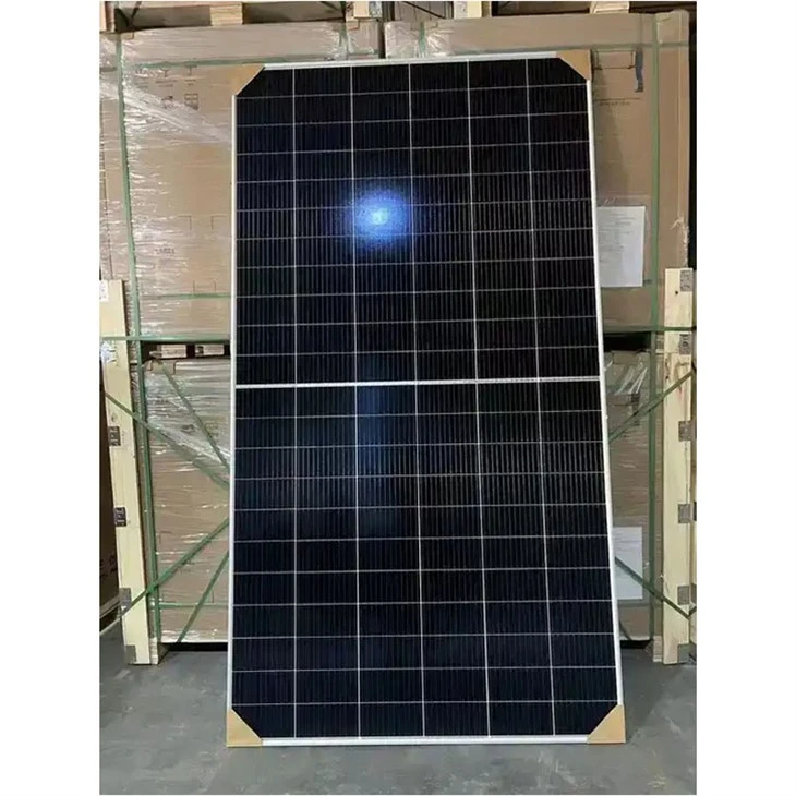 monocrystalline silicon pv module front view